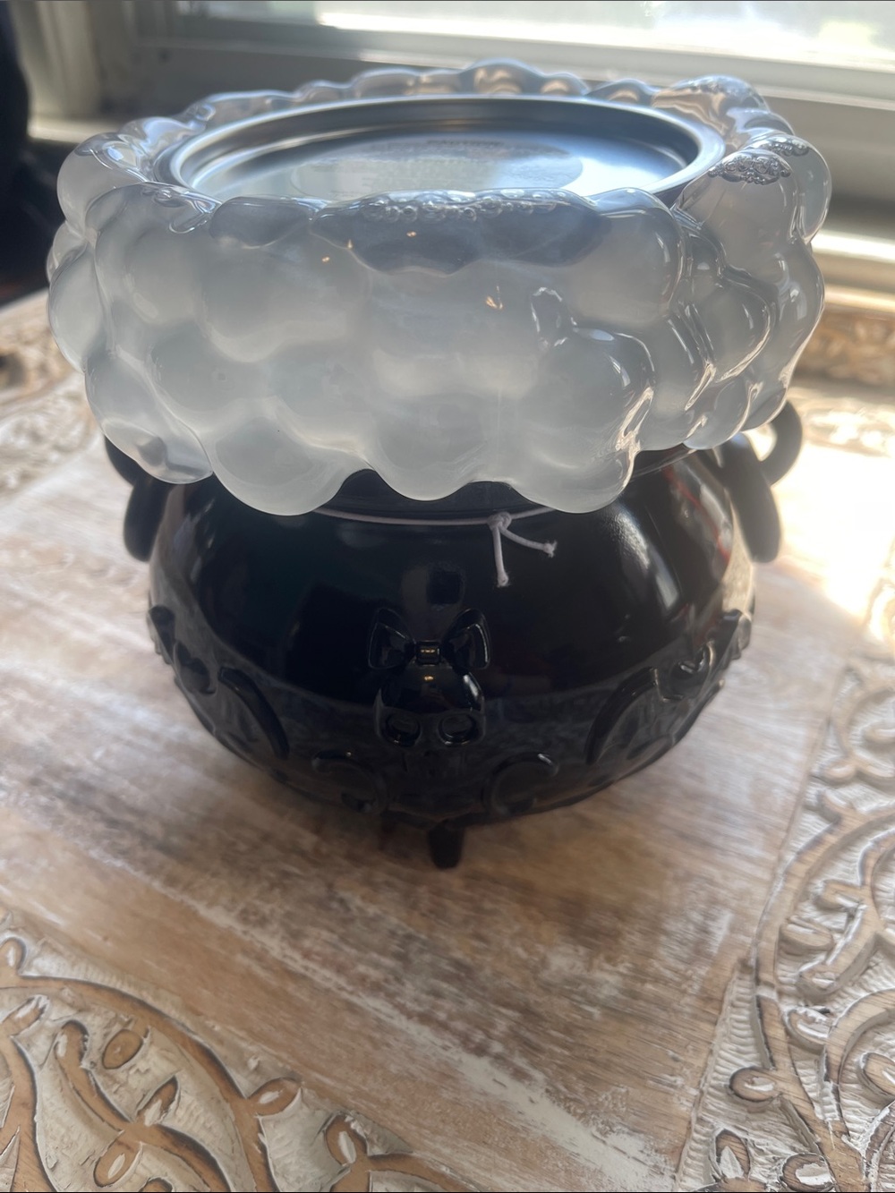 Bath & Body Works Black Cauldron Candle Holder Lights Up Purple/Green